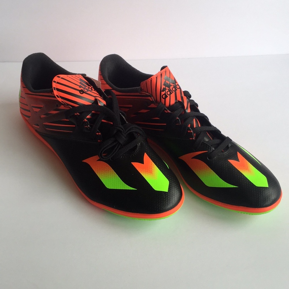 NEW Adidas Messi 15.3 Size 12